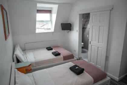 Hotel 261 - image 19