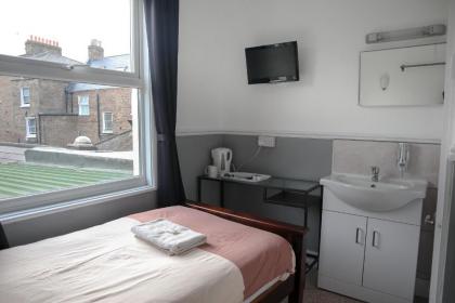 Hotel 261 - image 5