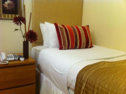 Abc Hyde Park Hotel - image 10