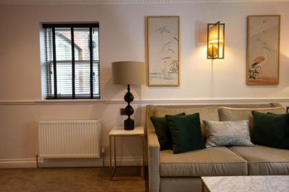 Collingham Serviced Apartments - image 10