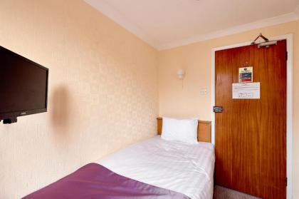OYO 24 Sussex London Paddington - image 14