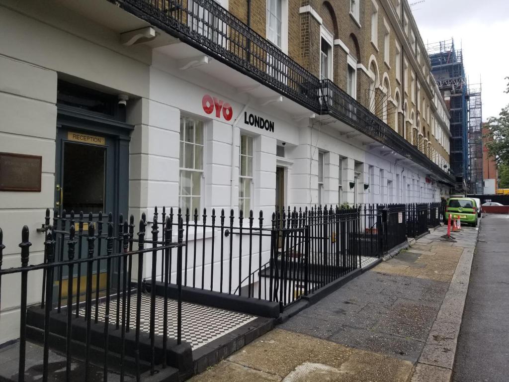 OYO 24 Sussex London Paddington - image 4