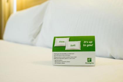Holiday Inn London - Kensington High St. - image 5