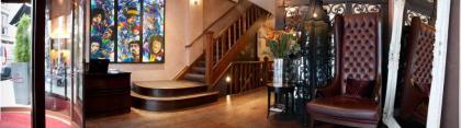 Karma Sanctum Soho Hotel - image 2