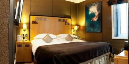 Karma Sanctum Soho Hotel - image 7