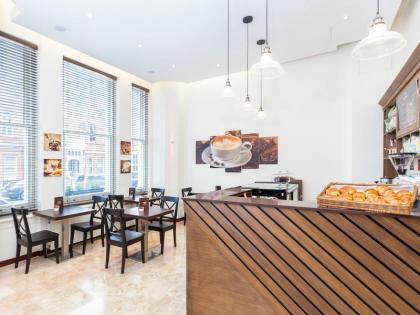 Avni Kensington Hotel - image 11