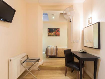 Notting Hill Gate Hotel - image 8