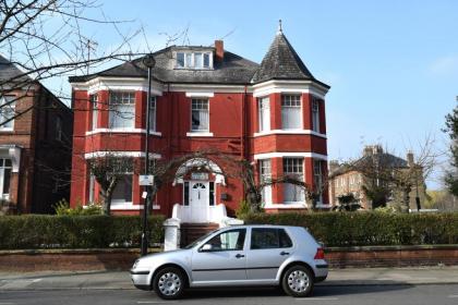 Charlie Hotel - image 1