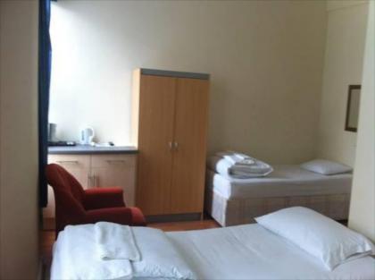 Central Park Hotel Finsbury Park - image 14