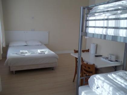 Central Park Hotel Finsbury Park - image 15