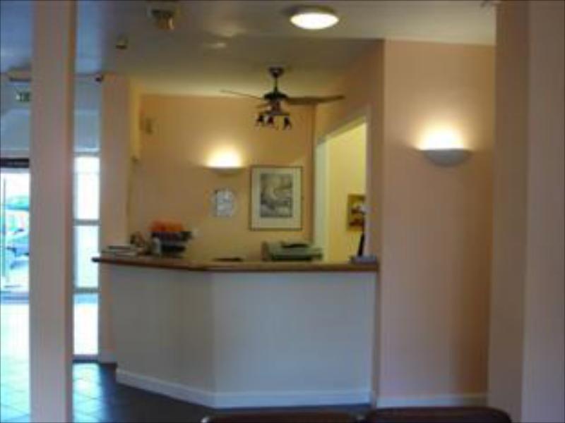 Central Park Hotel Finsbury Park - image 7