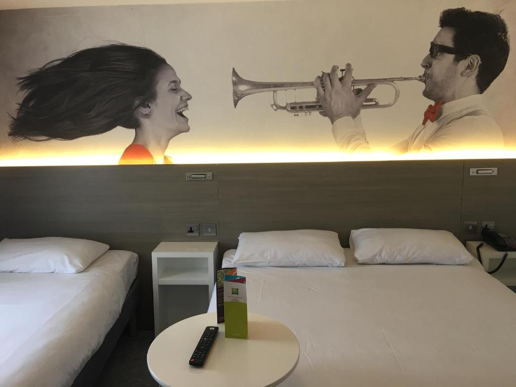 Heeton Concept Hotel - Kensington London - image 2