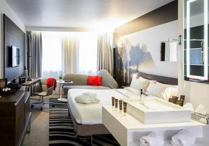 Novotel London Tower Bridge - image 18