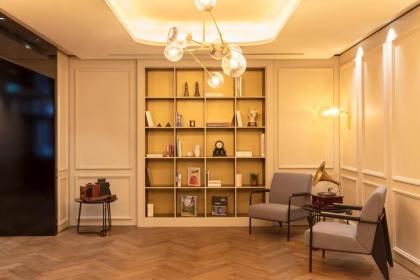 Holmes Hotel London - image 11