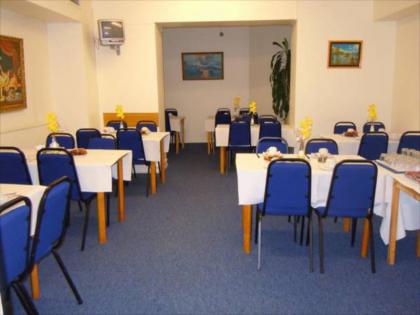 Arriva Hotel - image 6