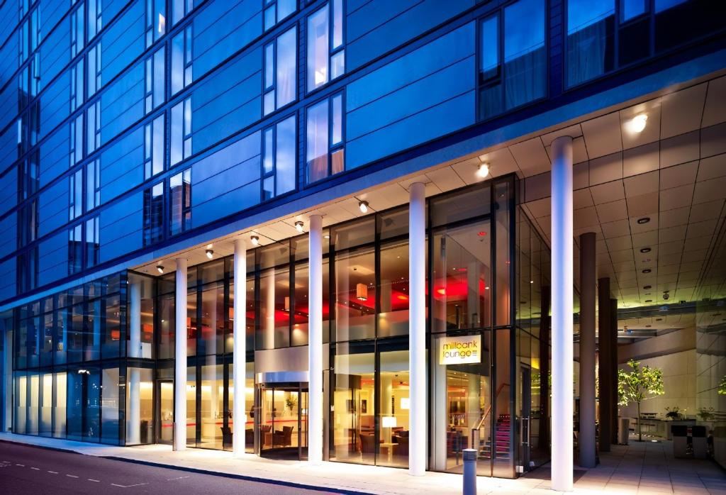 The Westminster London Curio Collection by Hilton - main image