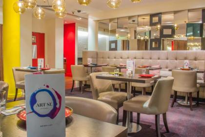 The Westminster London Curio Collection by Hilton - image 13