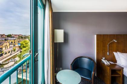 Holiday Inn London Camden Lock - image 4