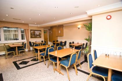 Alexandra Hotel - image 19