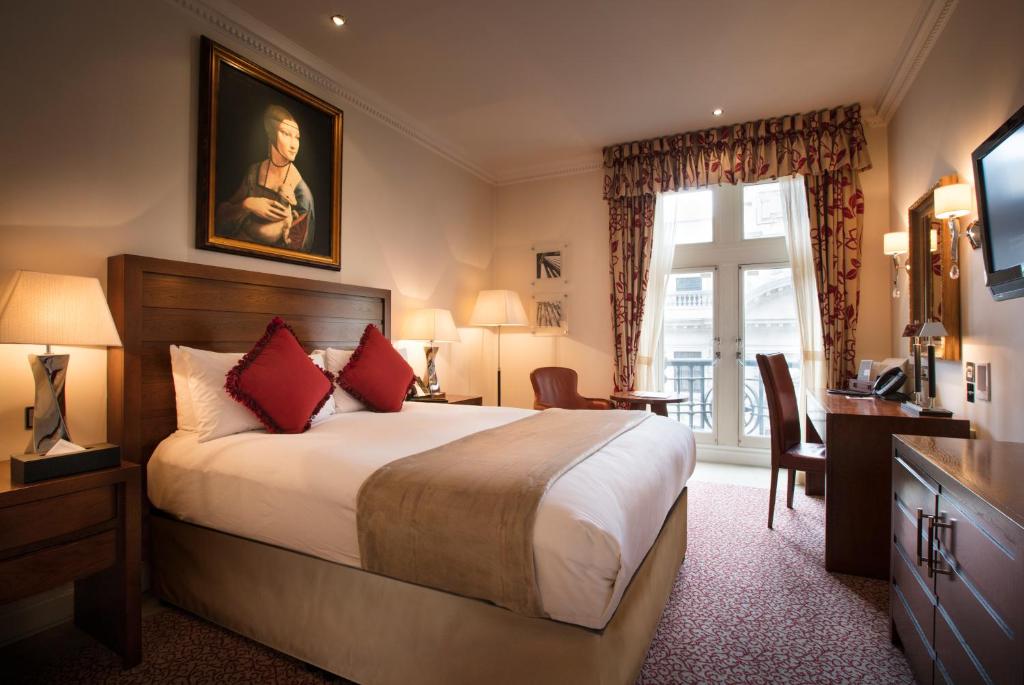 The Royal Horseguards - main image