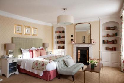 Durrants Hotel - image 20