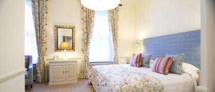 Durrants Hotel - image 9