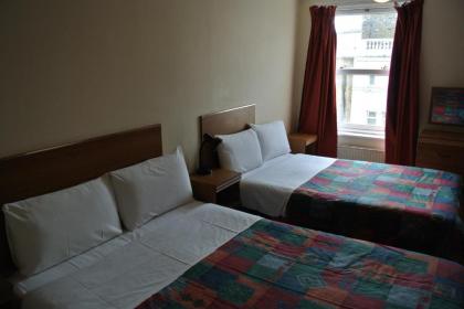Carlton Hotel - image 11