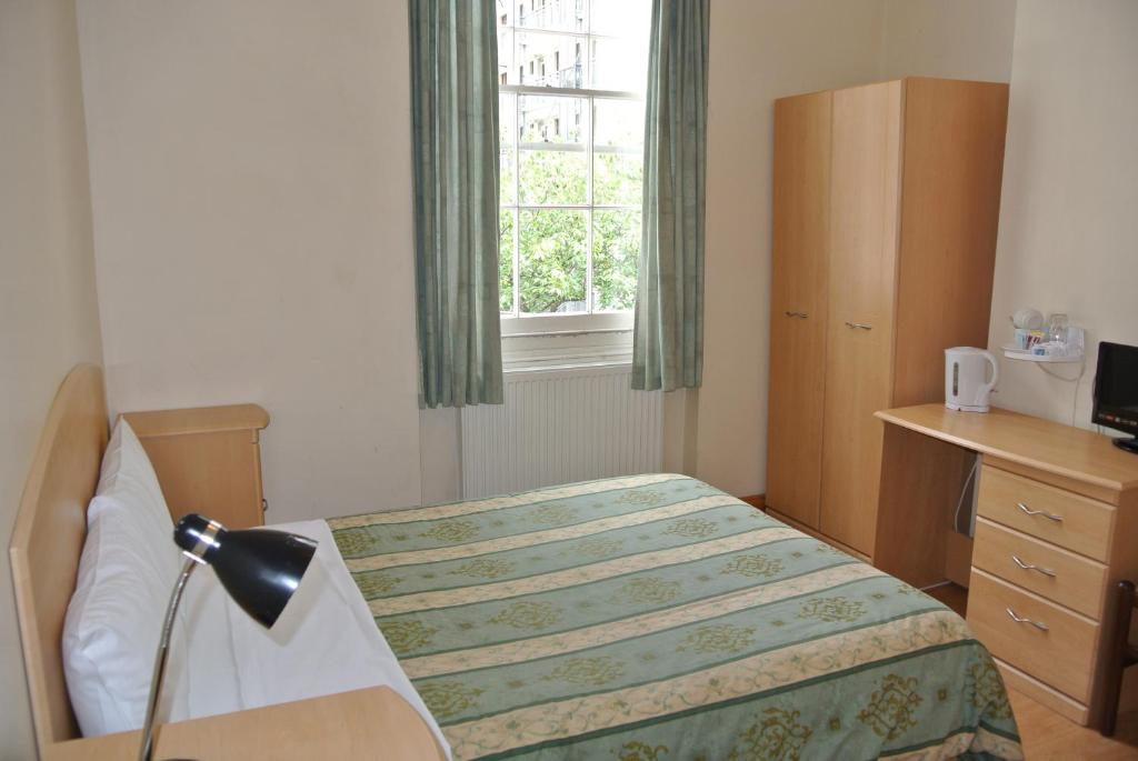 European Hotel - image 5
