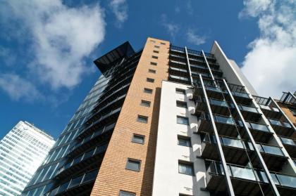 Fraser Place Canary Wharf - image 1