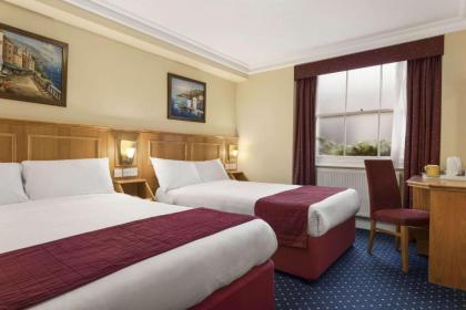 Days Inn Hyde Park - image 5