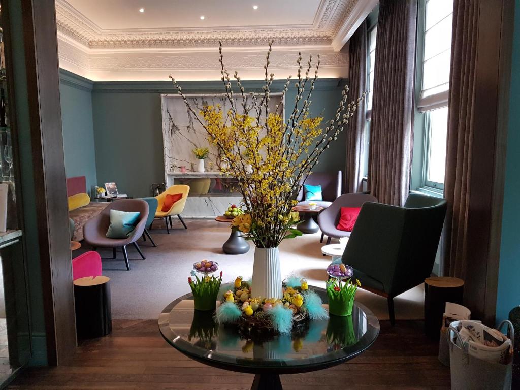 Signature Townhouse London Hyde Park - image 3