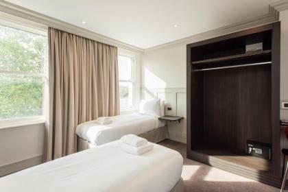 Mowbray Court Hotel - image 11