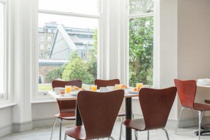 Mowbray Court Hotel - image 18