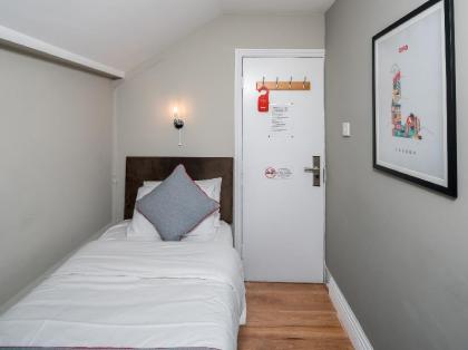 Belgravia Rooms Hotel - image 10