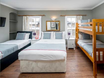 Belgravia Rooms Hotel - image 19