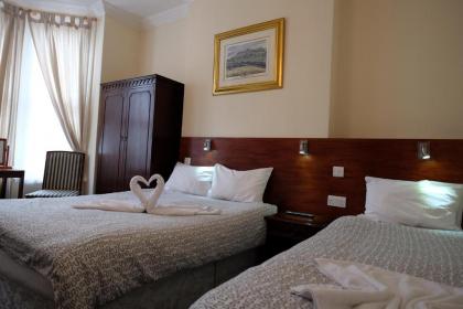 Charlotte Guest House - image 18