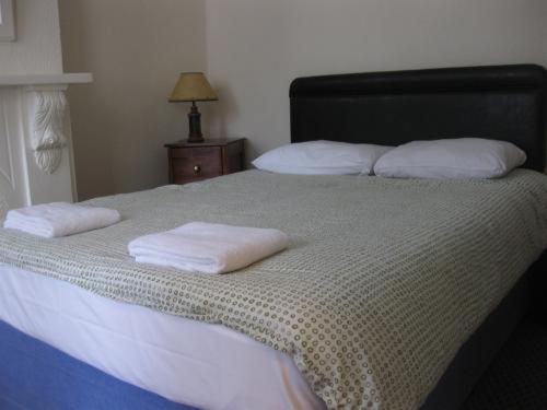Charlotte Guest House - image 2