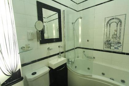 Opulence Boutique Hotel and Spa - image 17