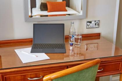 Lancaster Gate Hotel - image 12