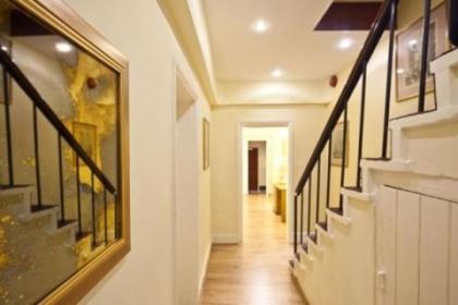 Shakespeare Hotel - image 4