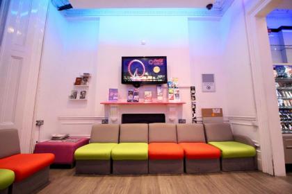 Smart Hyde Park Inn Hostel - image 11