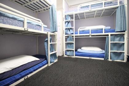 Smart Hyde Park Inn Hostel - image 19