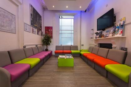Smart Hyde Park Inn Hostel - image 2