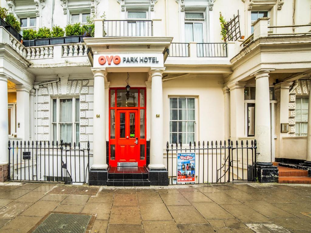 OYO The Park Hotel - main image