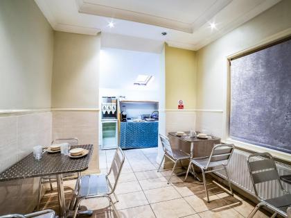 OYO The Park Hotel - image 18