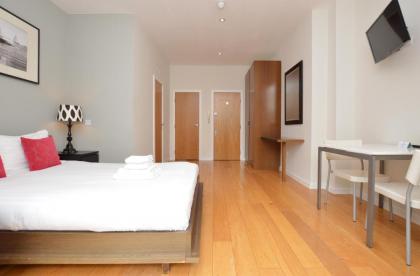 St James House Serviced Apartments - image 7