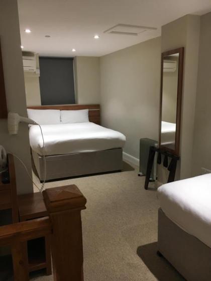 The Craven Hotel - image 14