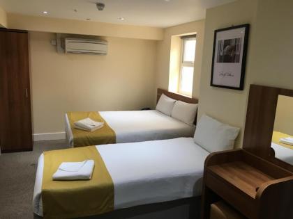 The Craven Hotel - image 4