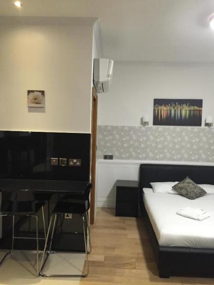 Paddington Apartments - image 13