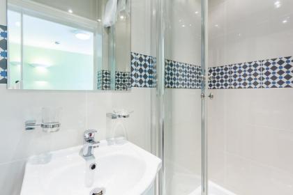 Gower House Hotel - image 20